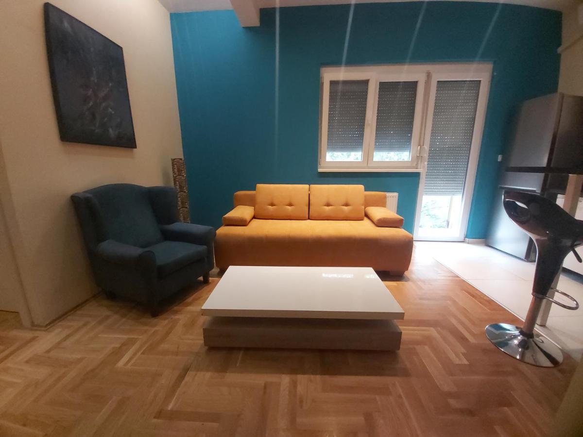 Apartment Nikirent Banja Luka Exterior foto